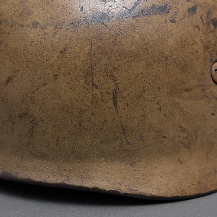 DM36 Luftwaffe M38 single decal tan camouflaged Fallschirmjäger helmet — image 8