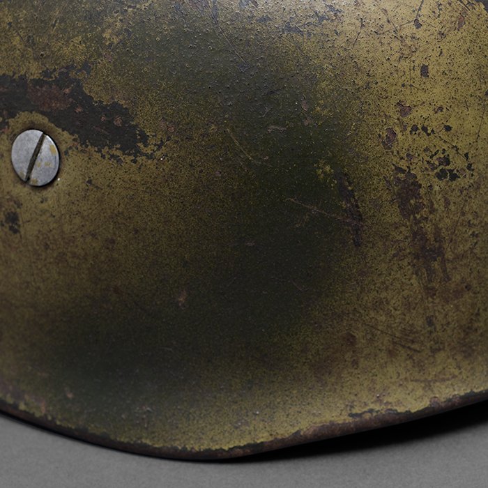 DM37 Later issue Luftwaffe M38 dual color camouflaged Fallschirmjäger helmet — image 14