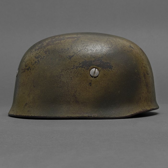 DM37 Later issue Luftwaffe M38 dual color camouflaged Fallschirmjäger helmet — image 15
