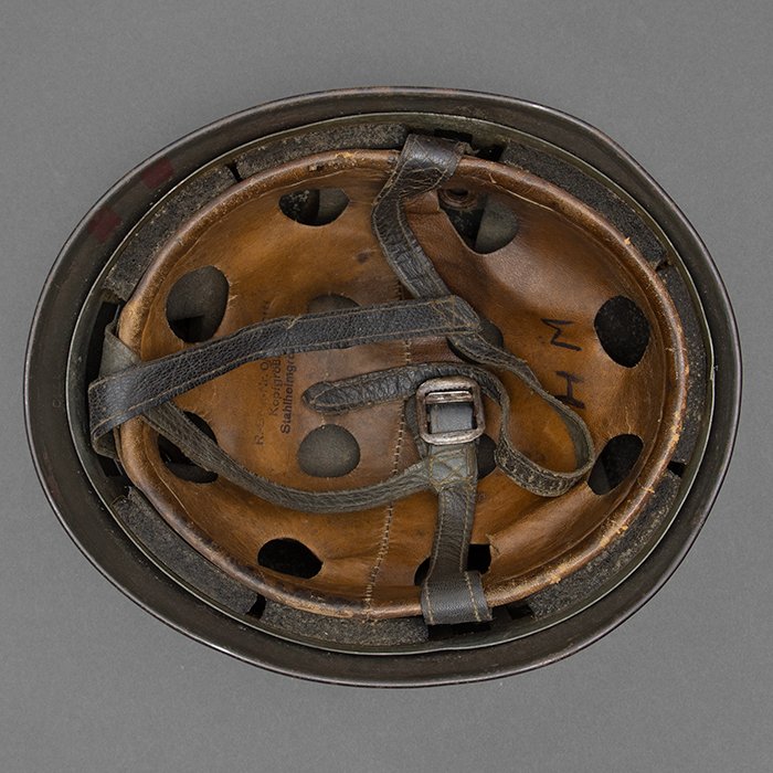 DM37 Later issue Luftwaffe M38 dual color camouflaged Fallschirmjäger helmet — image 22