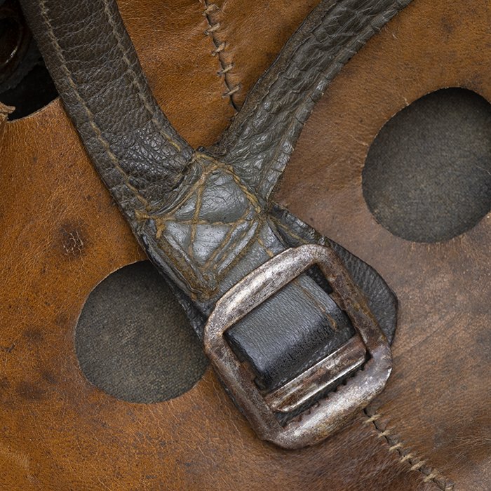 DM37 Later issue Luftwaffe M38 dual color camouflaged Fallschirmjäger helmet — image 24