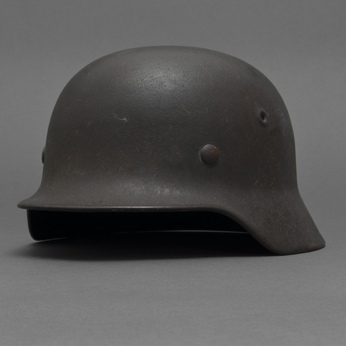 DM34 Splendid Waffen-SS M40 single decal helmet — image 12