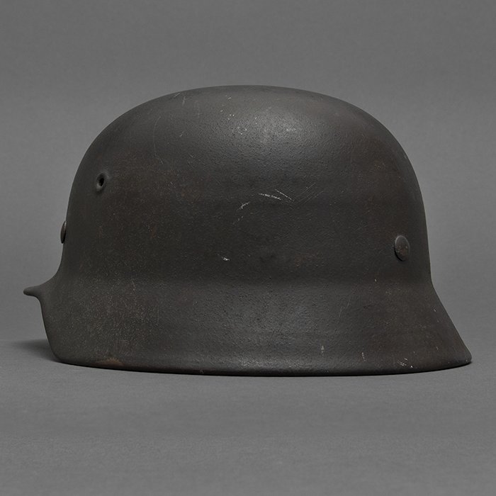 DM34 Splendid Waffen-SS M40 single decal helmet — image 14