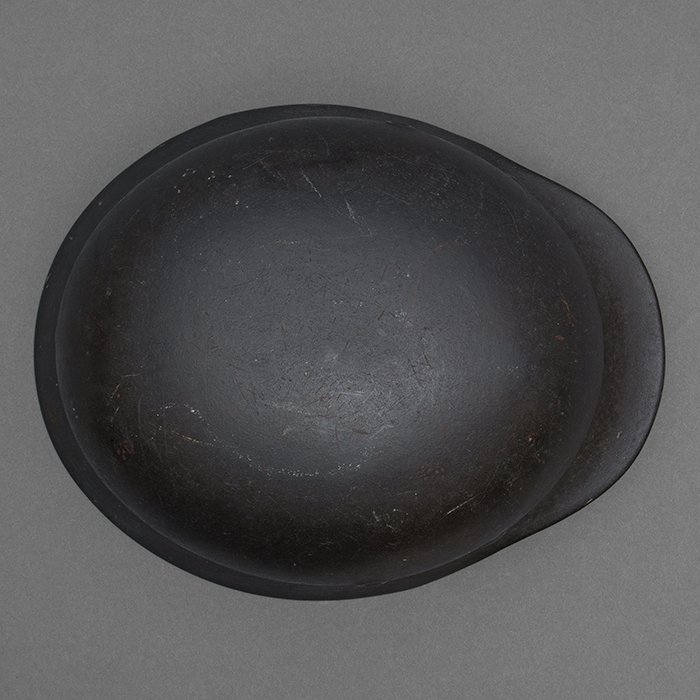 DM34 Splendid Waffen-SS M40 single decal helmet — image 16