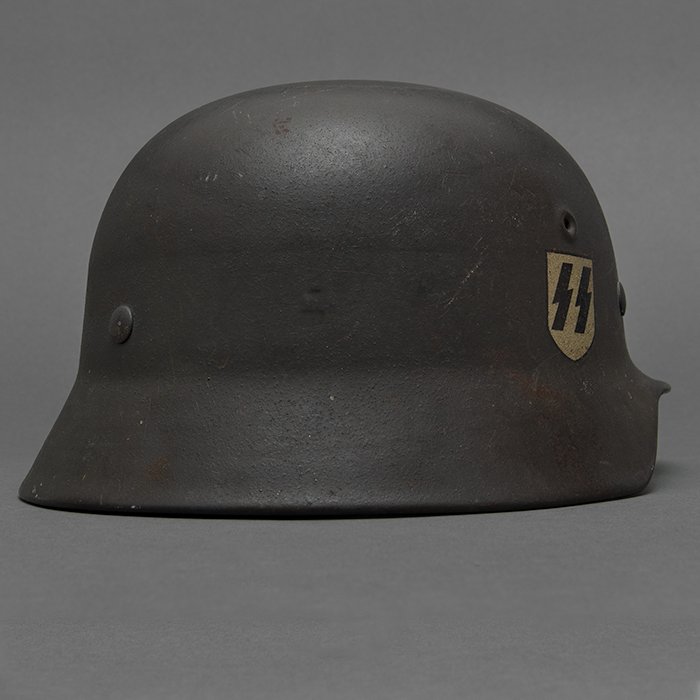 DM34 Splendid Waffen-SS M40 single decal helmet — image 7