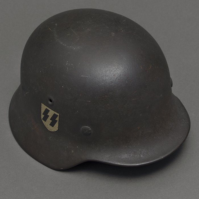 DM34 Splendid Waffen-SS M40 single decal helmet — image 9