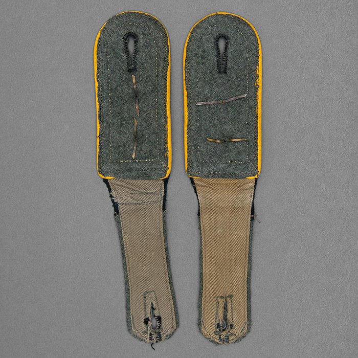 DM27 Heer M36 style service blouse for a Heer Kavallerie Spiess — image 15