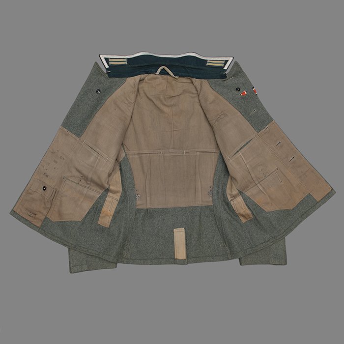 DM27 Heer M36 style service blouse for a Heer Kavallerie Spiess — image 25