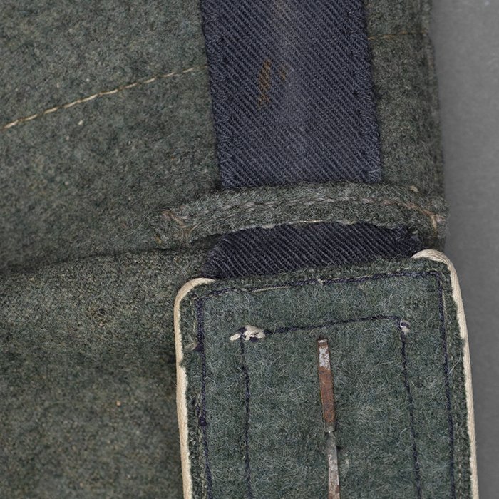 DM26 Waffen-SS contract M36 style service blouse for an Infanterie SS-Oberscharführer — image 12