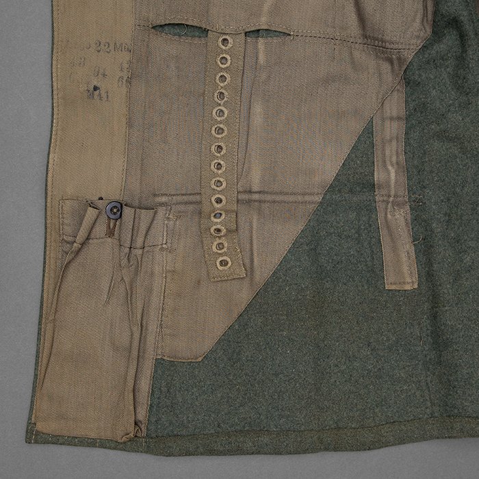 DM26 Waffen-SS contract M36 style service blouse for an Infanterie SS-Oberscharführer — image 23