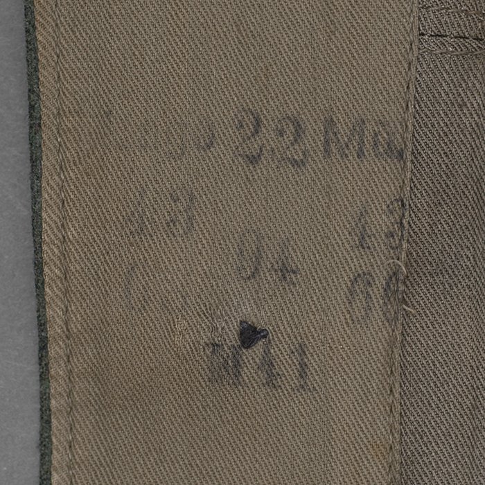 DM26 Waffen-SS contract M36 style service blouse for an Infanterie SS-Oberscharführer — image 24