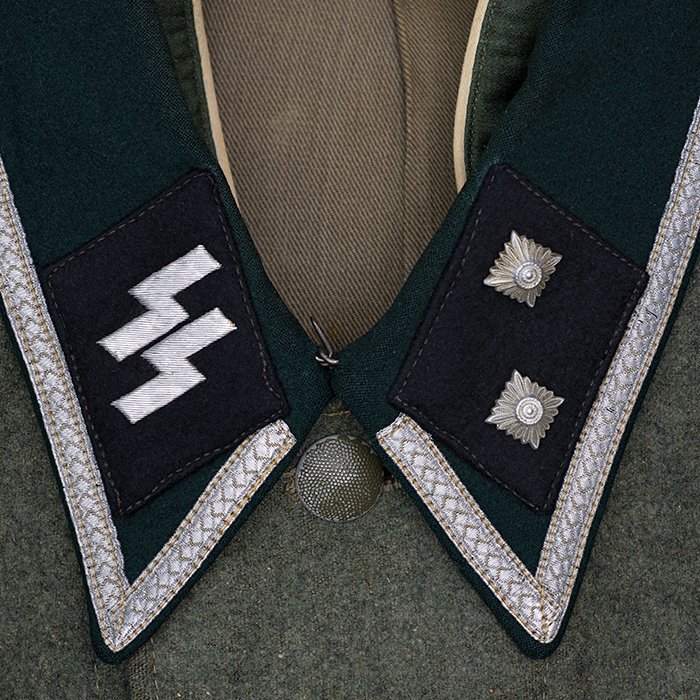 DM26 Waffen-SS contract M36 style service blouse for an Infanterie SS-Oberscharführer — image 5