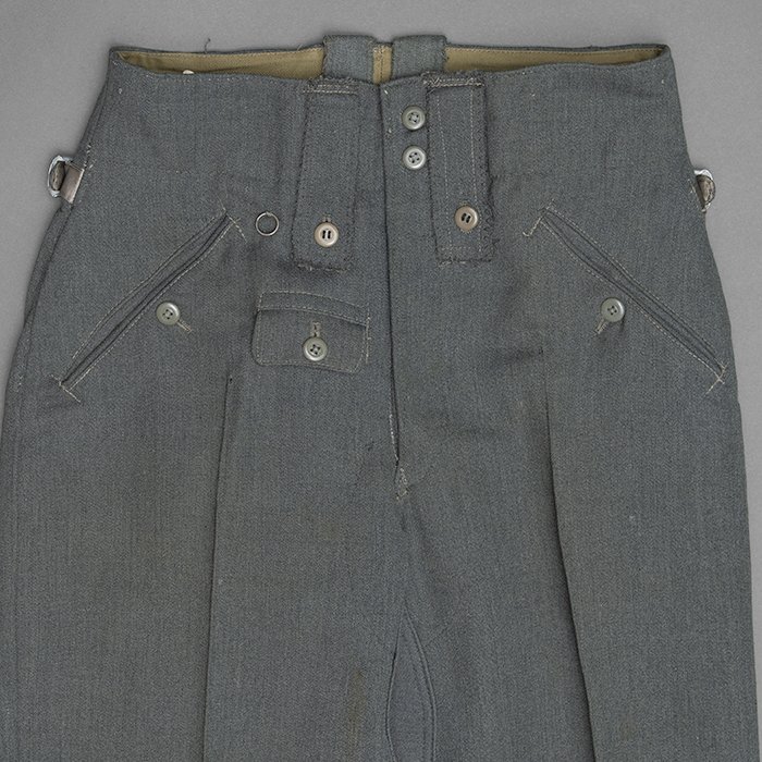 DM29 Heer issue Keilhose made from gabardine fabric — image 3