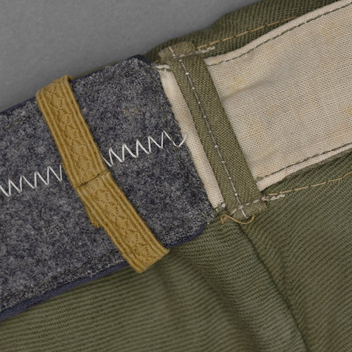 DM30 Interesting third pattern tropical service blouse for a Heer Pionier Obergefreiter — image 13