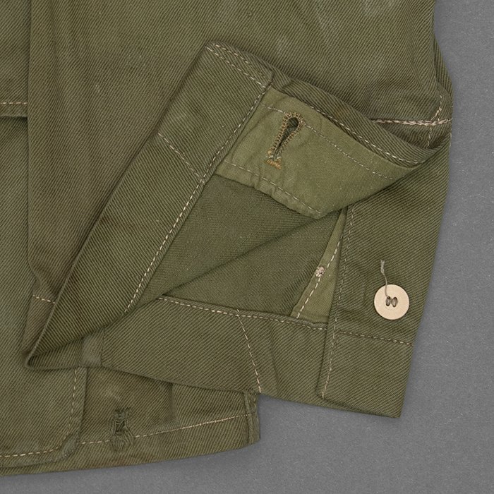 DM30 Interesting third pattern tropical service blouse for a Heer Pionier Obergefreiter — image 24