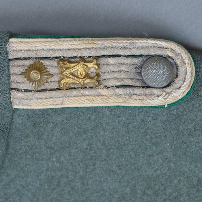 UBB22 Set of service blouse and visored cap for Heer Administrative officer with POA sleeve badge - new photos — image 12