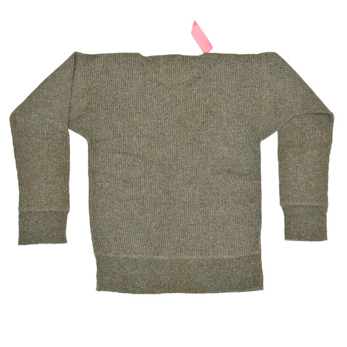 MCU42 German made crew neck sweater with button placket in olive green — image 11