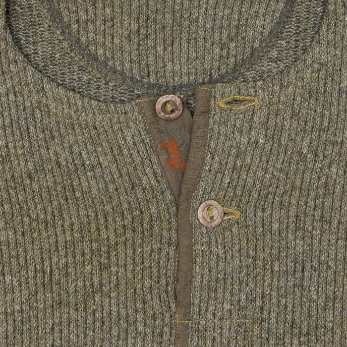 MCU42 German made crew neck sweater with button placket in olive green — image 5