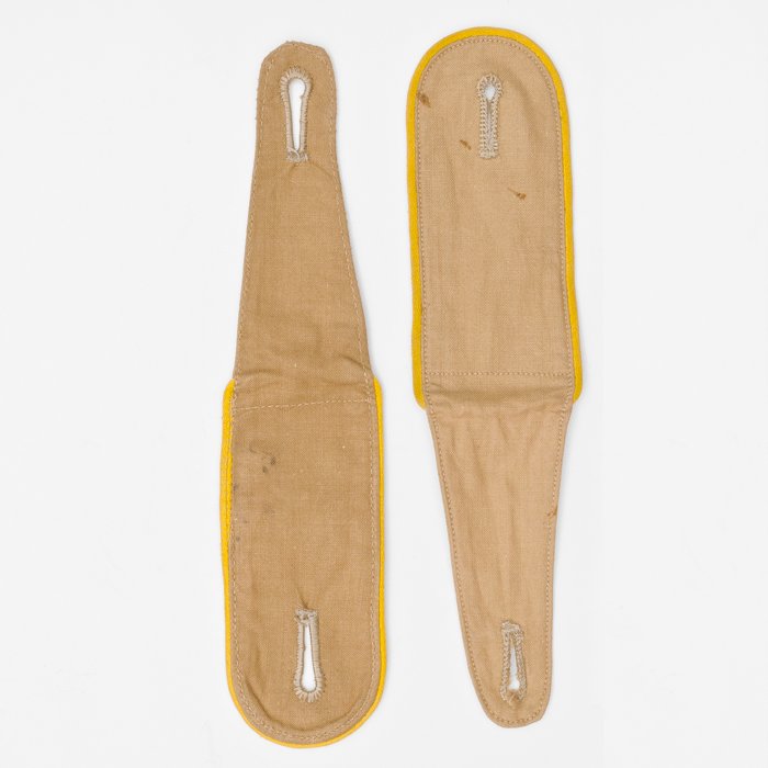 OAU7 Luftwaffe Flight EM tropical service blouse — image 9