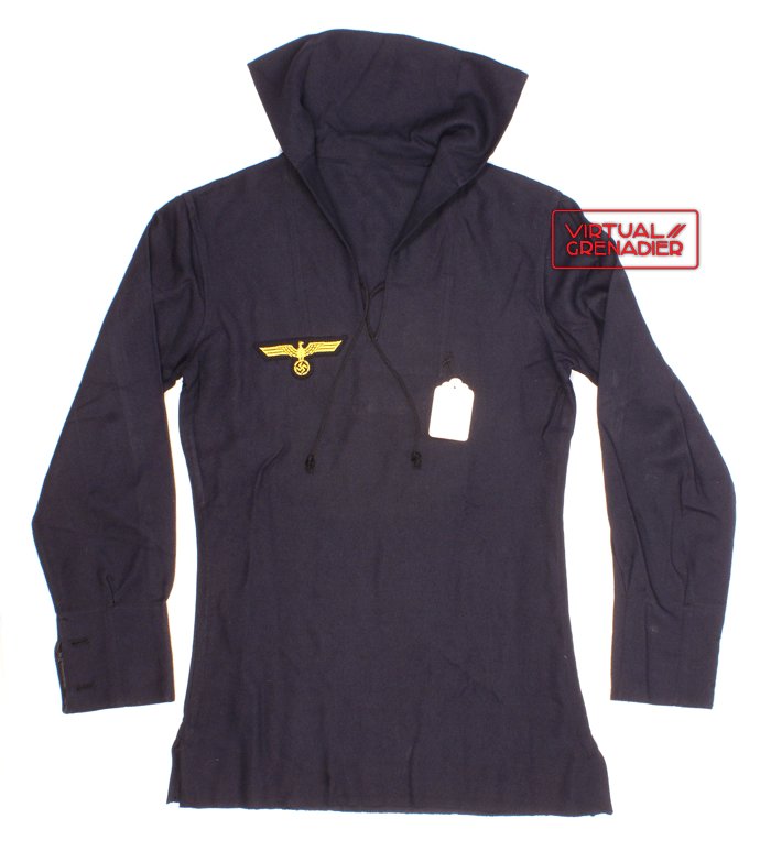 HS005 Unissued Kriegsmarine blue pullover shirt — image 2