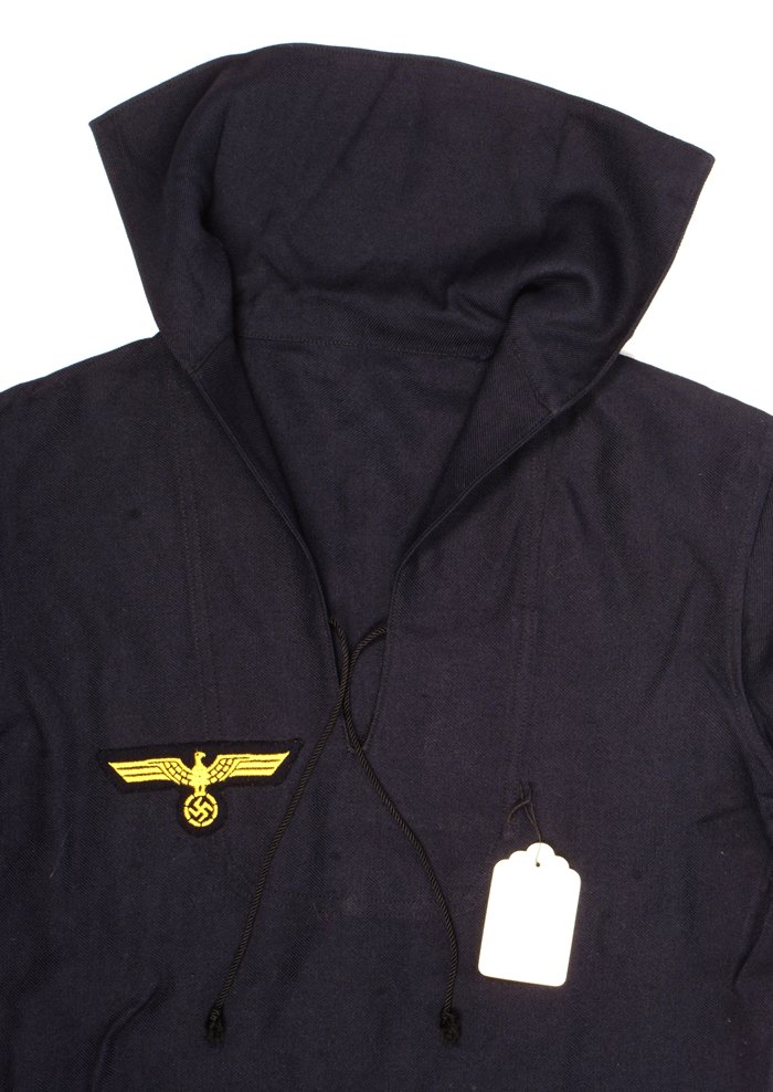 HS005 Unissued Kriegsmarine blue pullover shirt — image 3