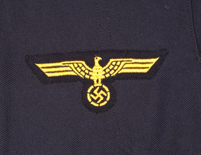 HS005 Unissued Kriegsmarine blue pullover shirt — image 4