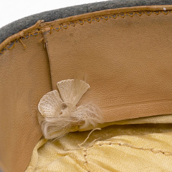 MSW3 Clemens Wagner made Heer Nachrichten officer's visored cap 'Alter Art' — image 17