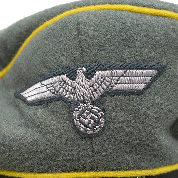 MSW3 Clemens Wagner made Heer Nachrichten officer's visored cap 'Alter Art' — image 6