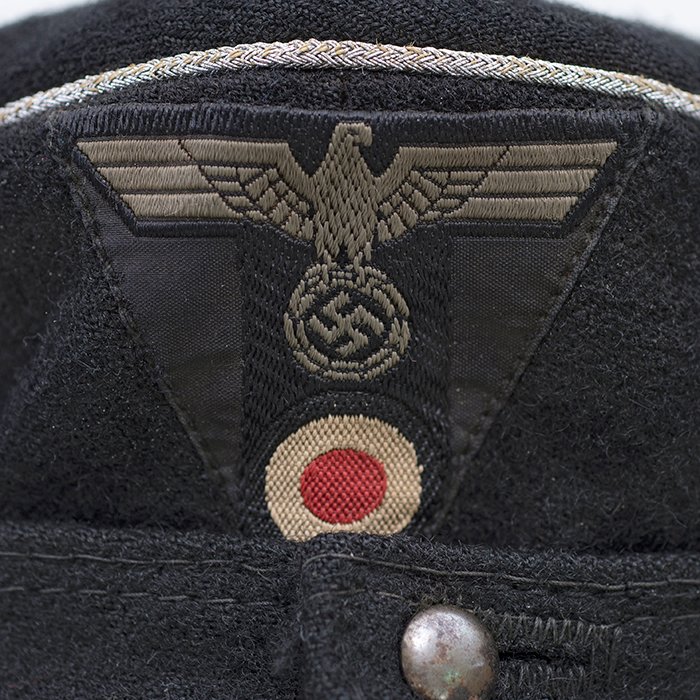 HBJ24 Prime and rare Heer Panzer officer's black M43 cap — image 6