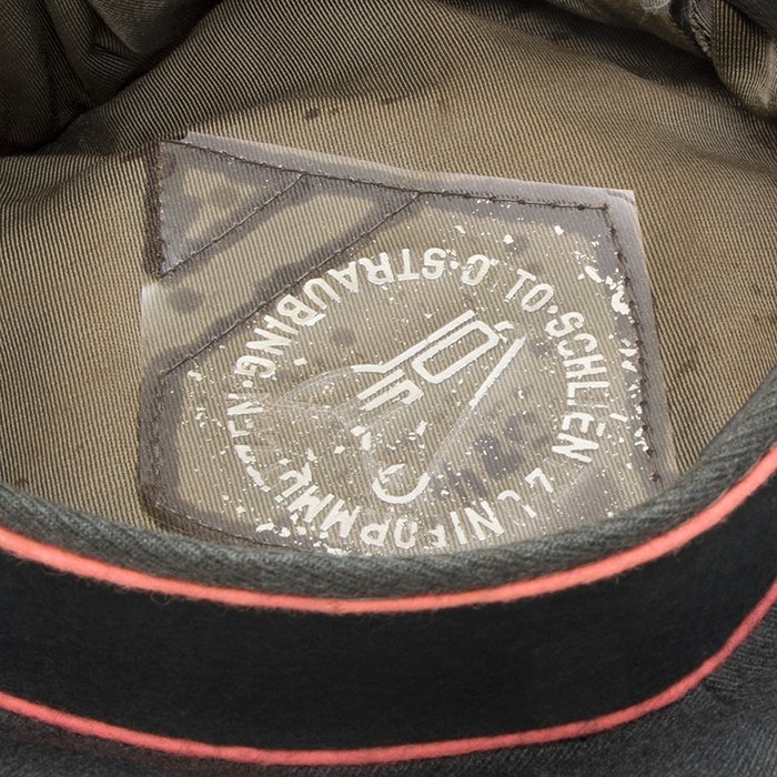 SJH85 Appealing Heer Panzer officer's visored cap produced by the firm of Otto Schlientz — image 14