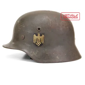 BCH89 Service worn Heer single decal M40 helmet
