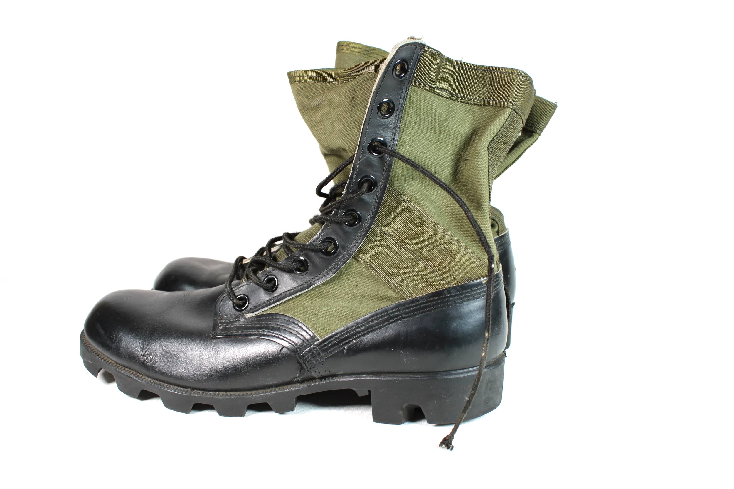 1982 Vietnam War Style Jungle Boots NOS (Unissued) Size 10 — image 3