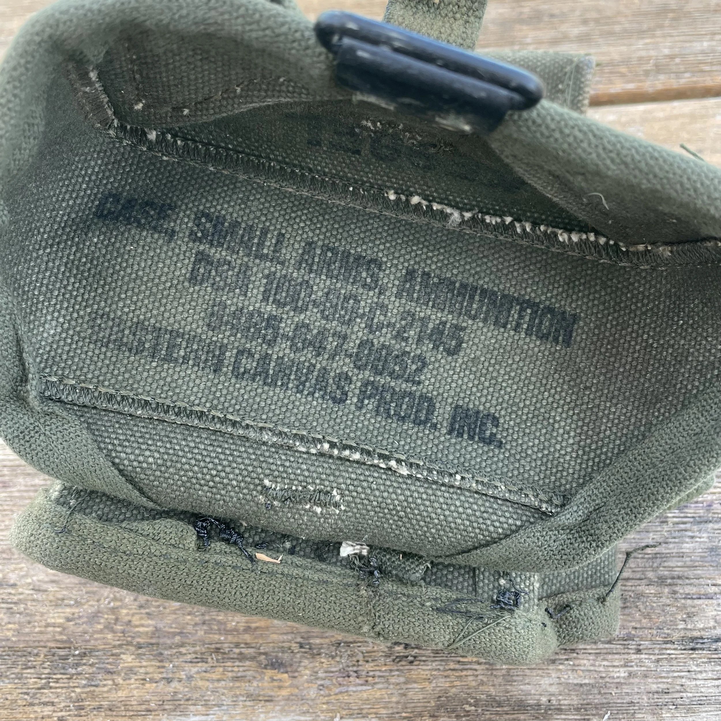 Pair of Dead Stock Vietnam War M1956 Universal Small Arms Ammunition Pouch 2nd pattern — image 4