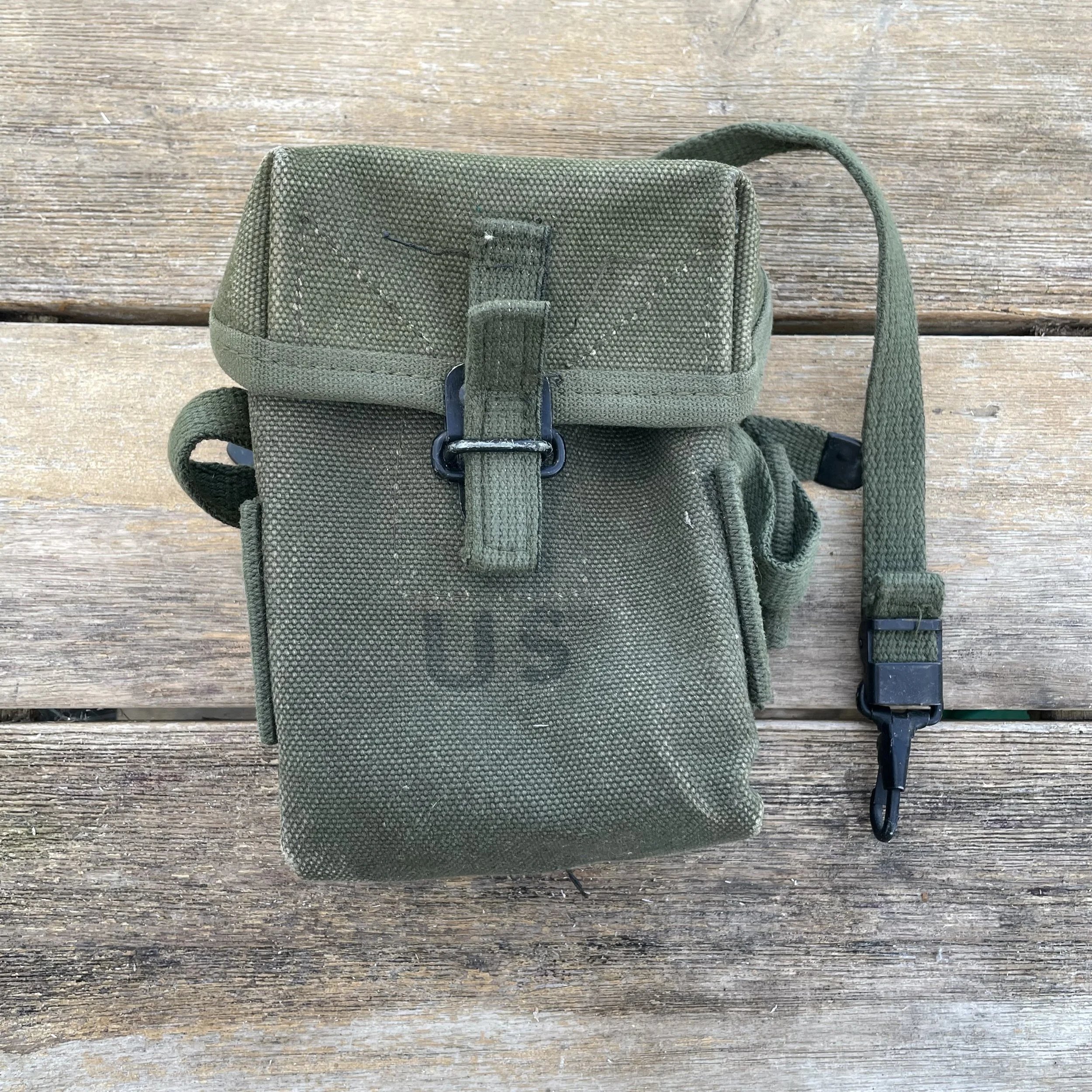 Pair of Dead Stock Vietnam War M1956 Universal Small Arms Ammunition Pouch 2nd pattern — image 5