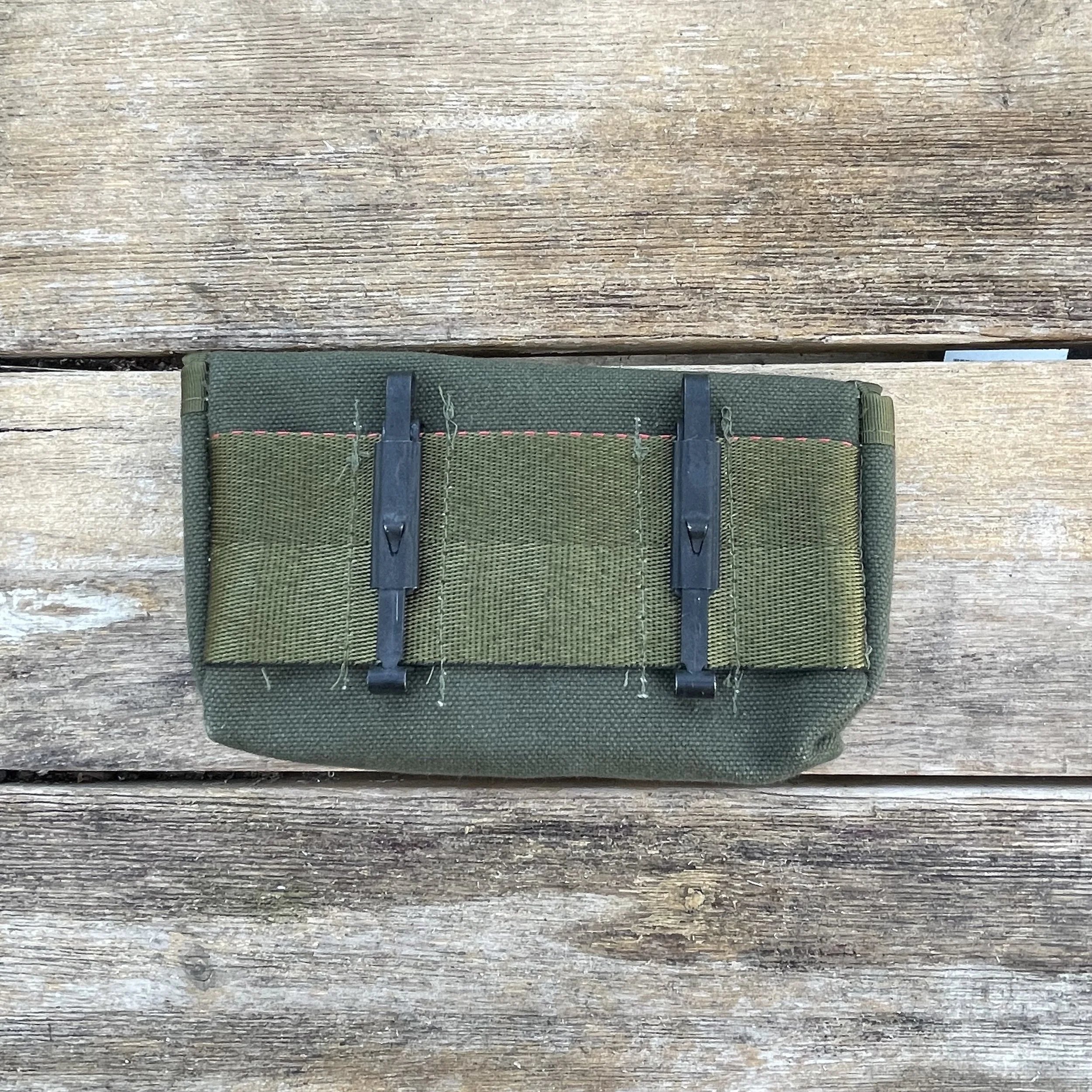 Shotgun Shell Pouch 12 Shells — image 3