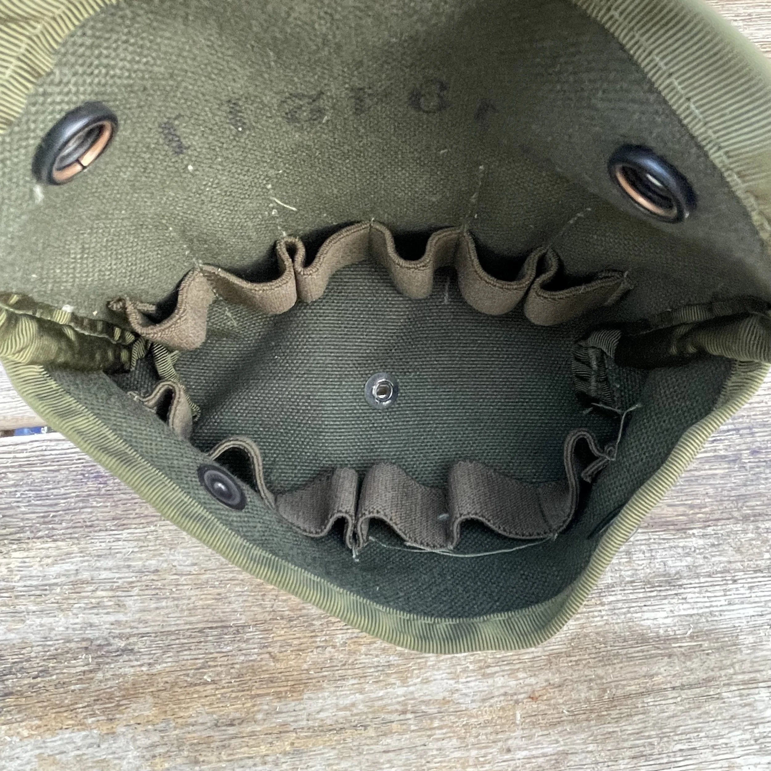 Shotgun Shell Pouch 12 Shells — image 5