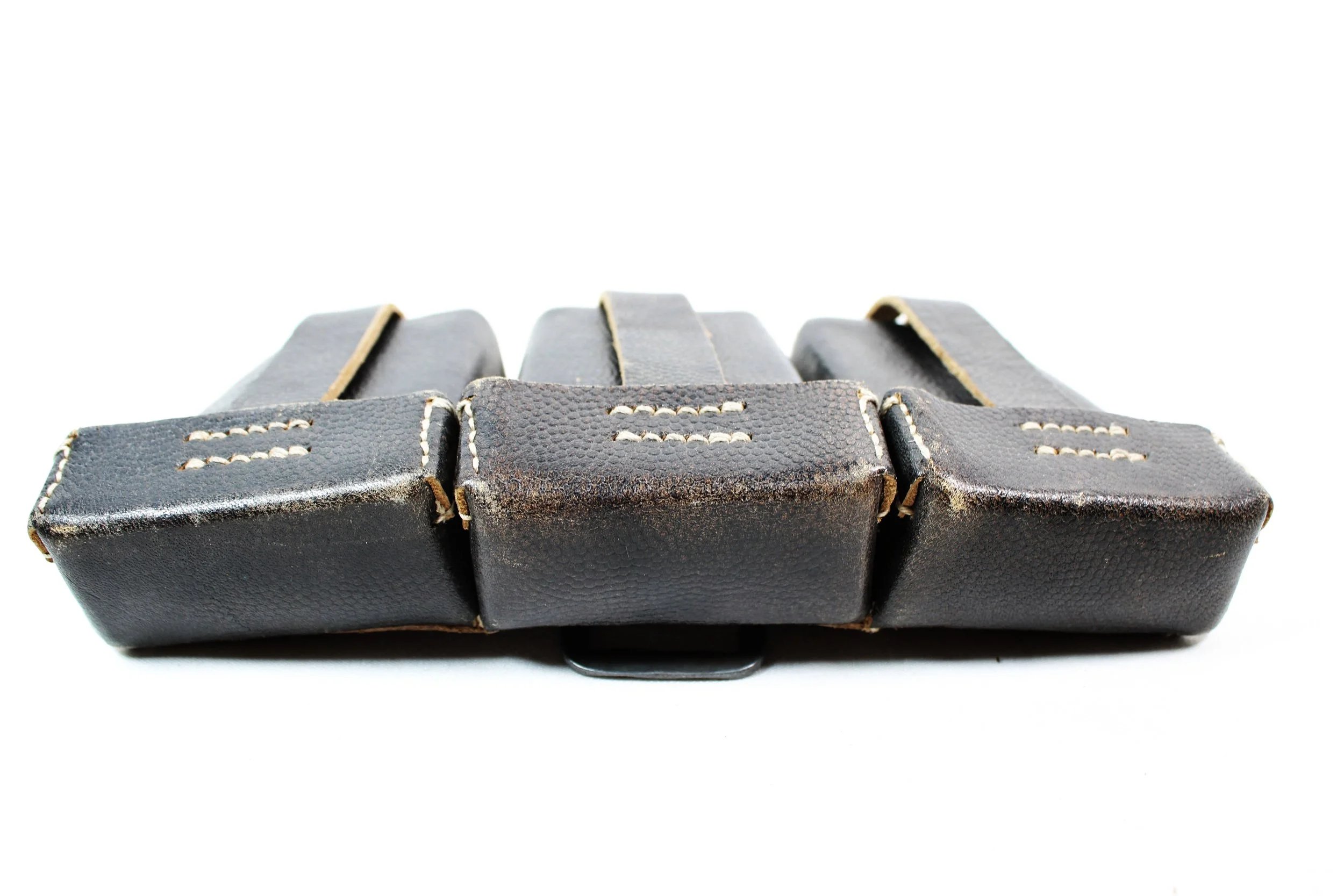 Original WW2 German Mint Late War K98 pouch RBN Marked — image 6