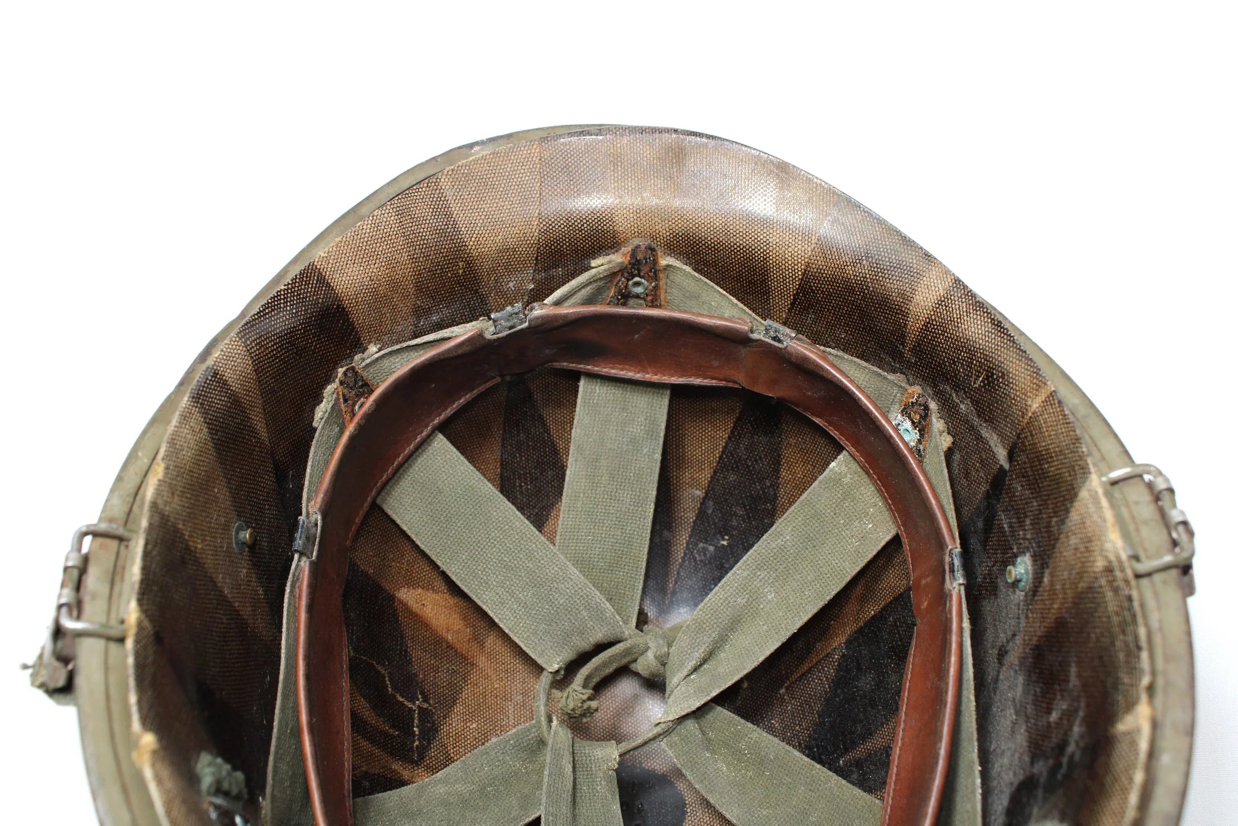 Souvenir Vietnam War 'Luc Luong Dac Biet' LLDB (Vietnamese Special Forces) Tiger Stripe M1 Helmet — image 8