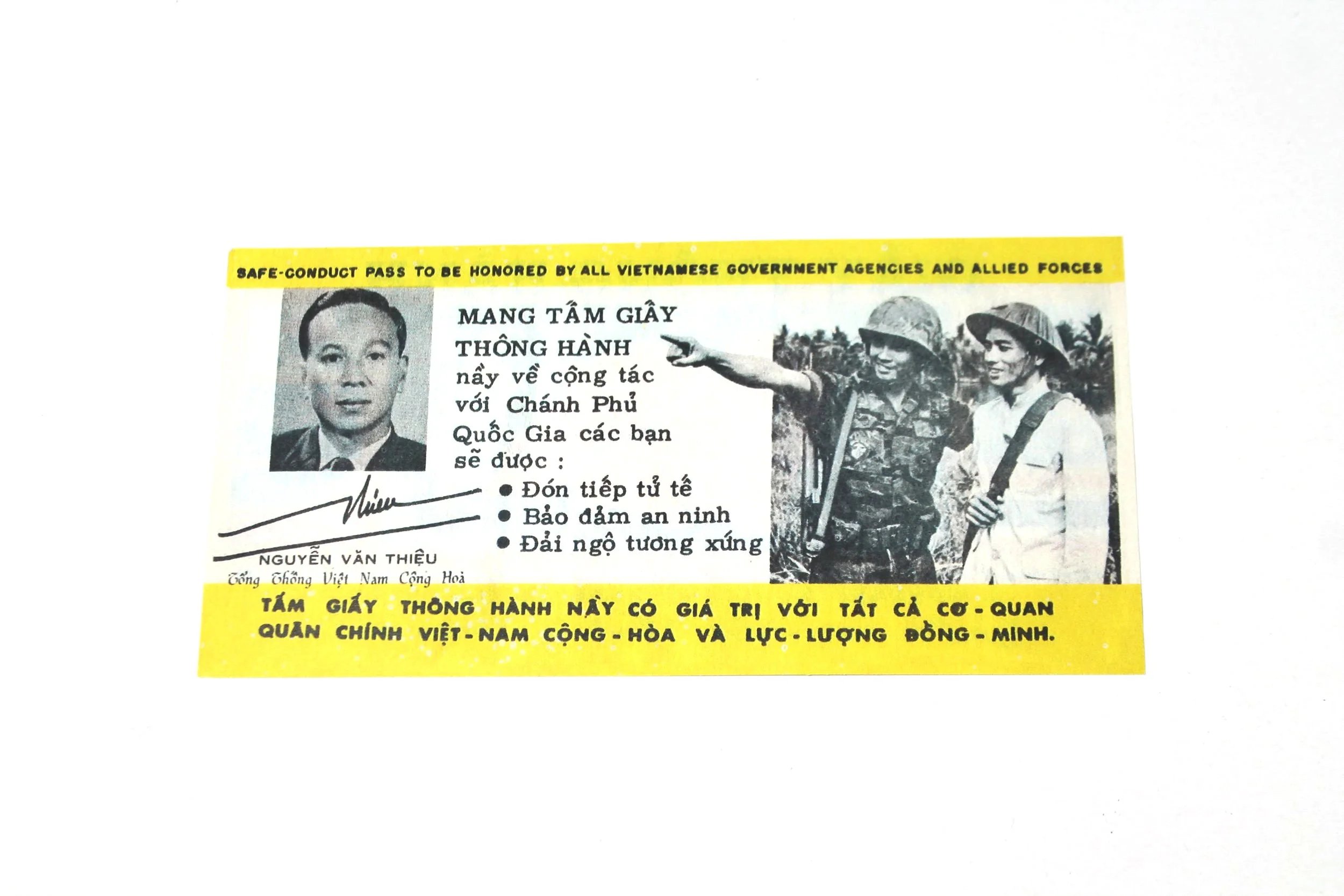 VIETNAM WAR Safe Conduct Pass Giay Thong-Hanh (Mint) — image 2