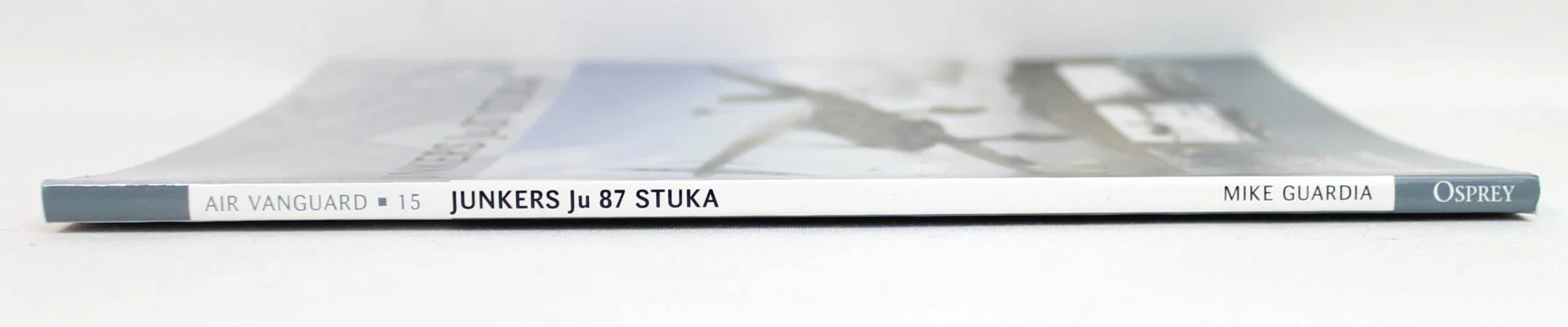 Air Vanguard 15- Junkers Ju 87 Stuka by Mike Guardia — image 3