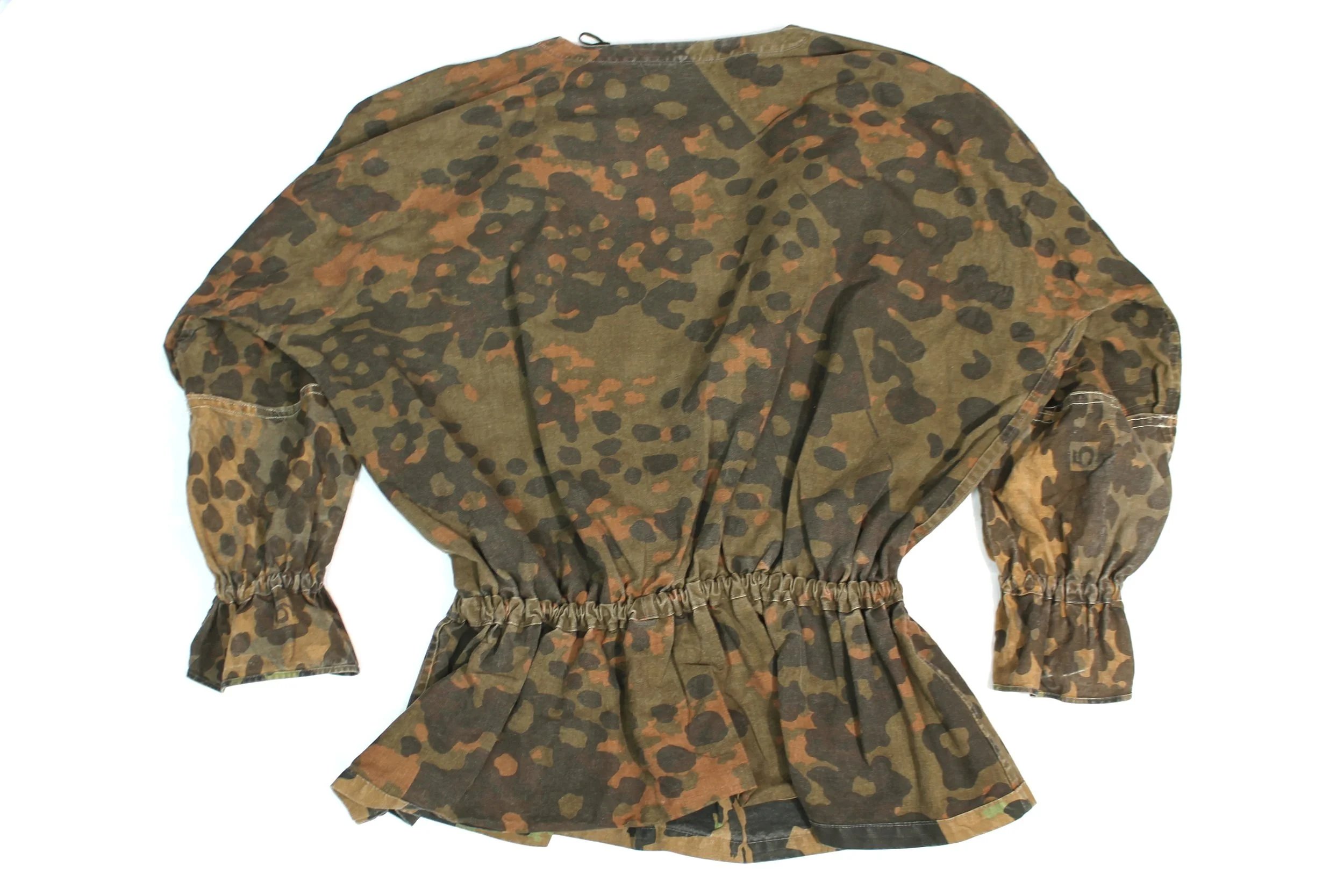 Reproduction Custom One Of a Kind Mixed Sleeves SM Wholesale Waffen SS Type I Late 3/4 Overprint camouflage Variant Smock With Late 5/6 Overprint Sleeves — image 4