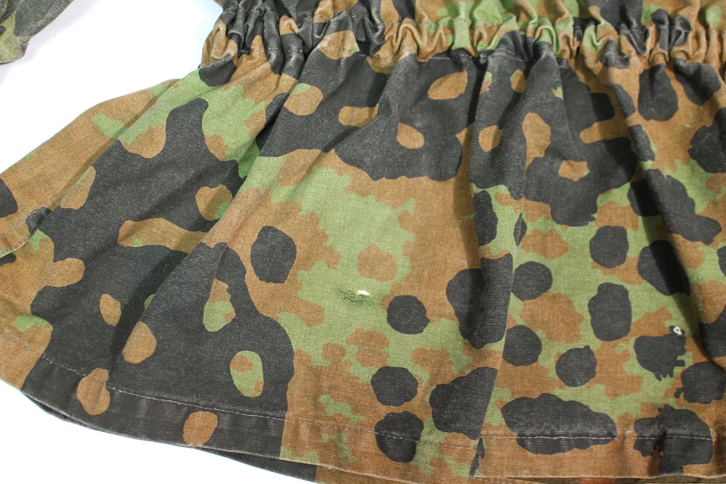 Reproduction Custom One Of a Kind Mixed Sleeves SM Wholesale Waffen SS Type I Late 3/4 Overprint camouflage Variant Smock With Late 5/6 Overprint Sleeves — image 8