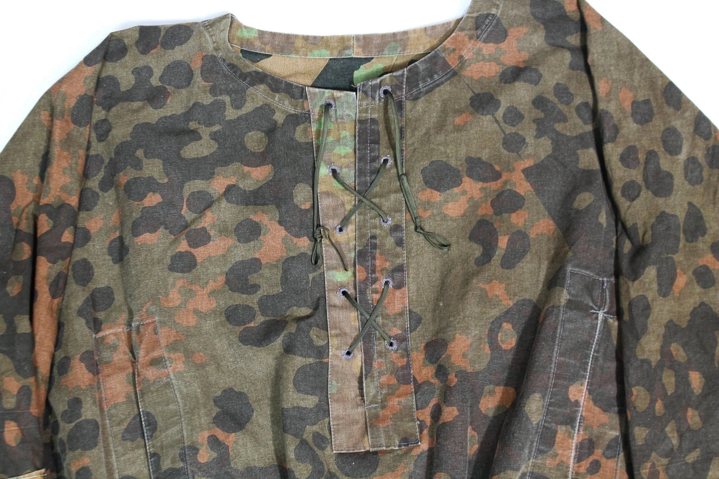 Reproduction Custom One Of a Kind Mixed Sleeves SM Wholesale Waffen SS Type I Late 3/4 Overprint camouflage Variant Smock With Late 5/6 Overprint Sleeves — image 9