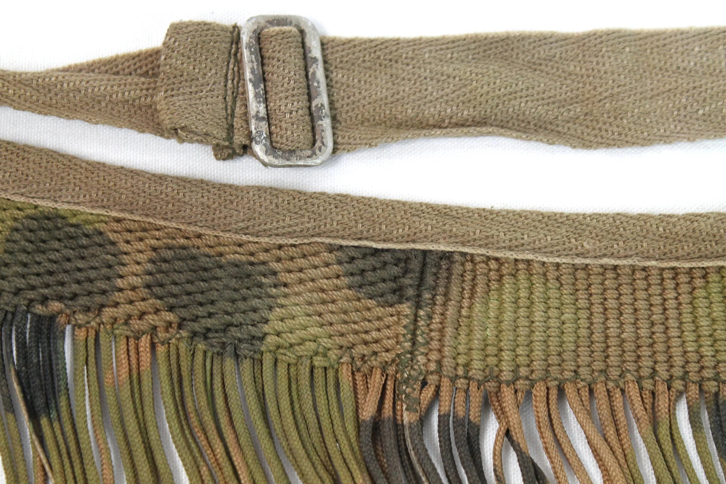 Reproduction WW2 German Waffen SS (Aged) Camouflage Sniper / MG Face Veil Type 2 (Original Slider!) — image 2