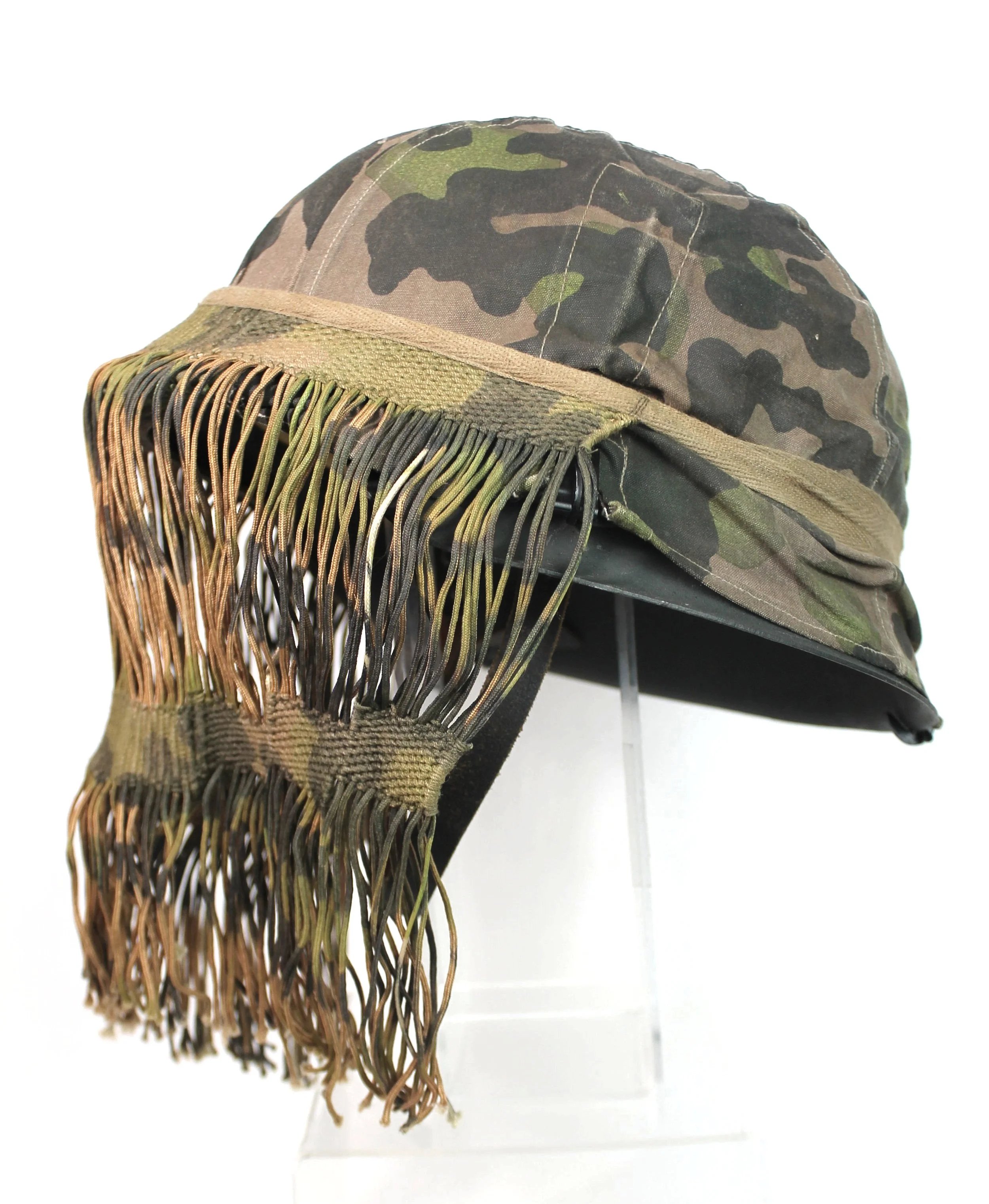 Reproduction WW2 German Waffen SS (Aged) Camouflage Sniper / MG Face Veil Type 2 (Original Slider!) — image 5