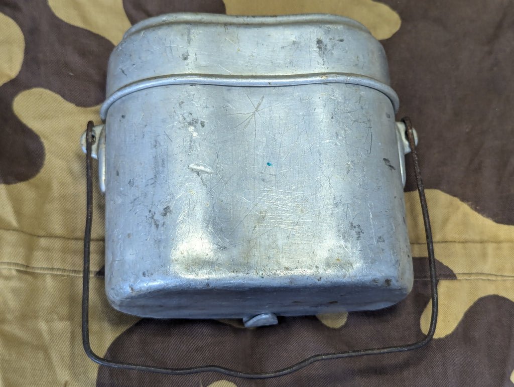 Original Soviet RKKA Aluminum Mess Kit 40r — image 4