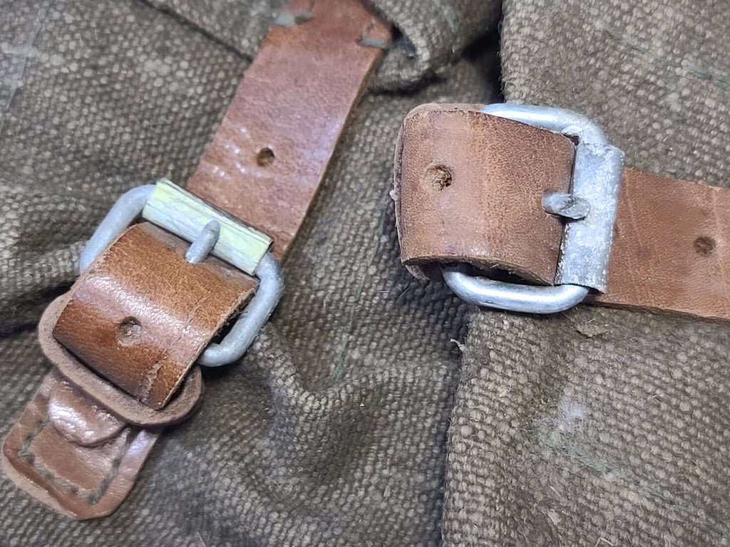 Soviet 3 Cell Grenade Pouch — image 7