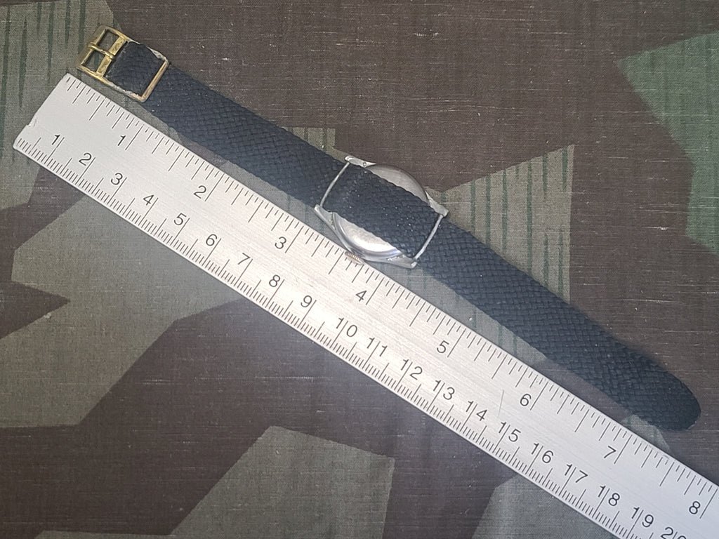 Suizex Small French Wrist Watch Swiss Movement WORKING — image 12