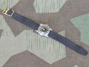 Suizex Small French Wrist Watch Swiss Movement WORKING