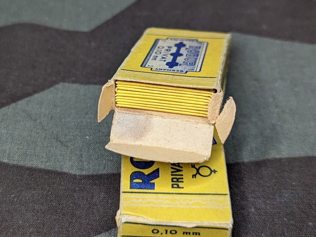 Pack of 10 Robur Razor Blades — image 3